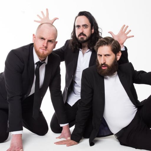 Aunty Donna in Vancouver