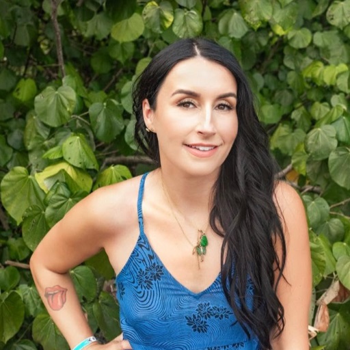 Cher Lynn in Vancouver