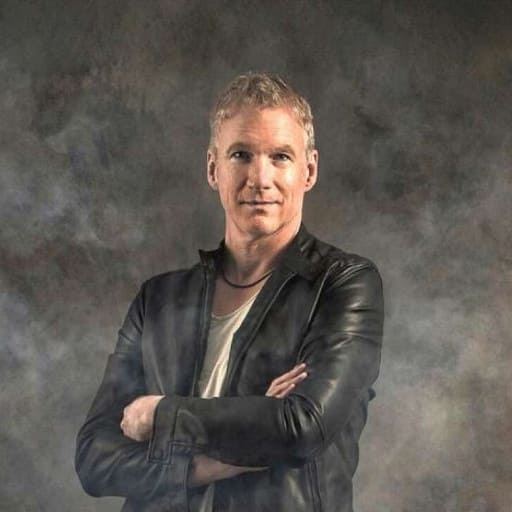 Eliot Lewis in Vancouver