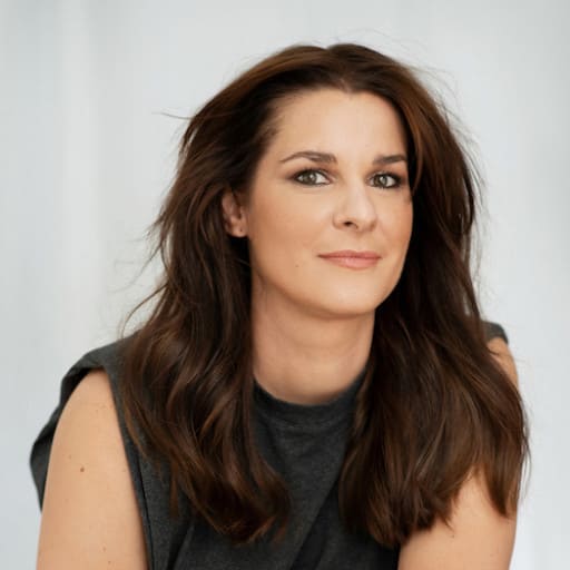 Eve Cote in Vancouver