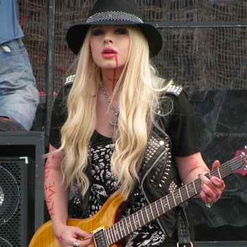 Orianthi in Vancouver
